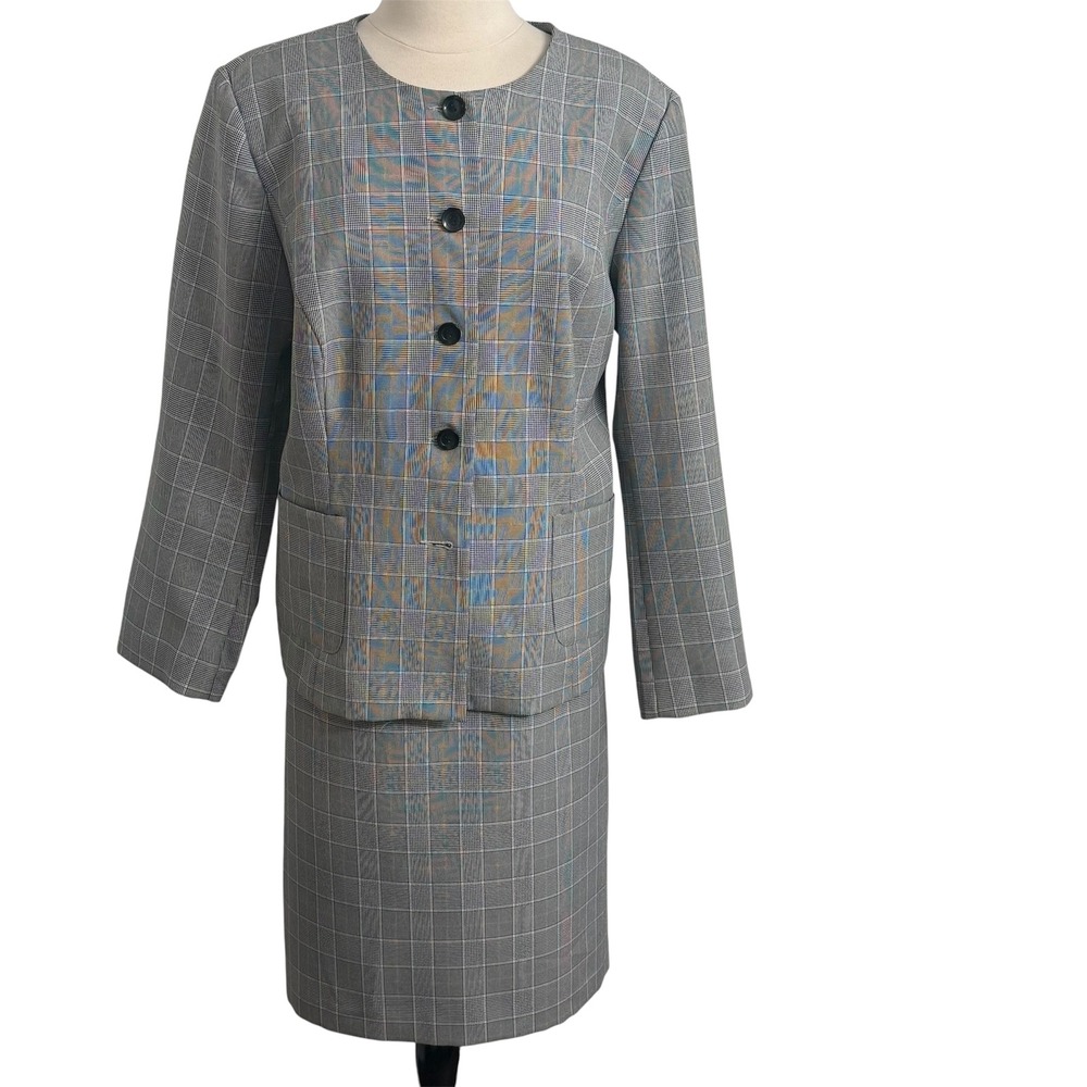 Allyson Cara Women Vintage Two Piece Windowpane Plaid Collarless Suit